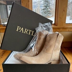 Partlow Ankle Boots, Sand Color, Size 9